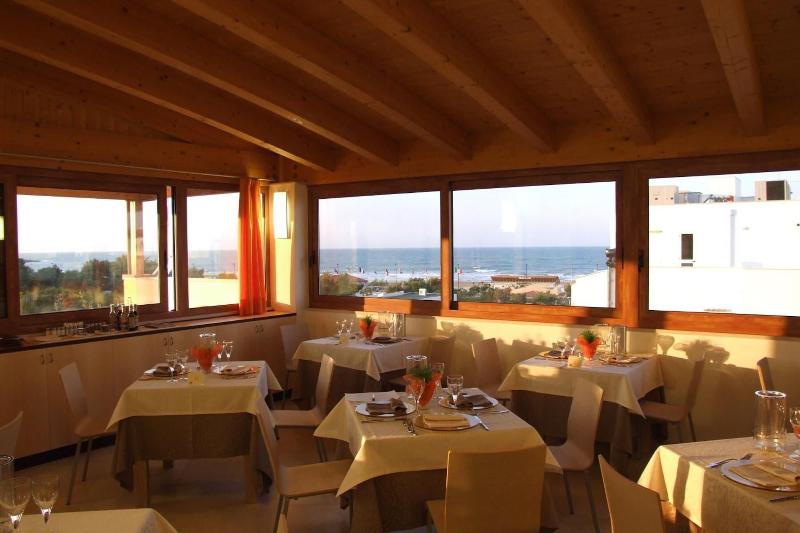 Marc Hotel - Restoran