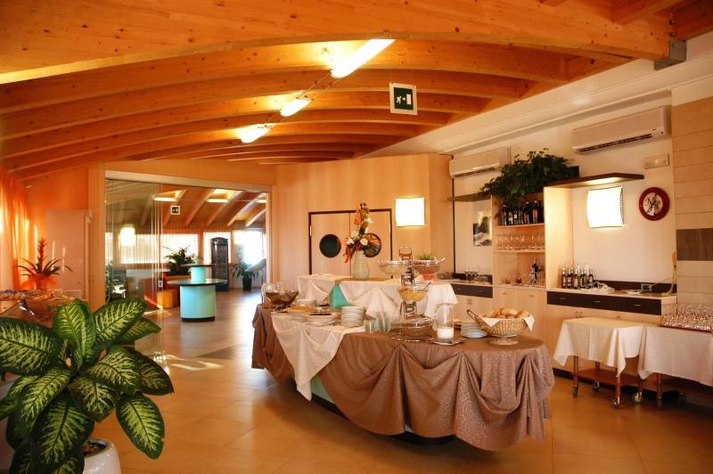Marc Hotel - Restoran