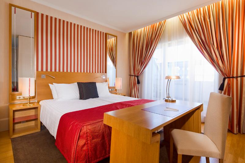 Mamaison Hotel Riverside Prague - Oda