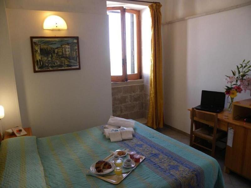 Hotel Punta San Francesco - Oda