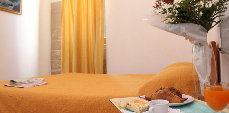 Hotel Punta San Francesco - Oda