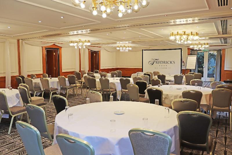 Fredrick's Hotel Restaurant & Spa - Toplantı