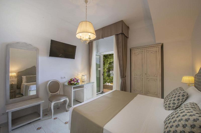 Hotel Pellegrino - Oda