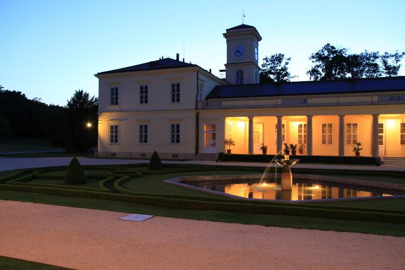 Károlyi Kastély Hotel & Restaurant - Genel