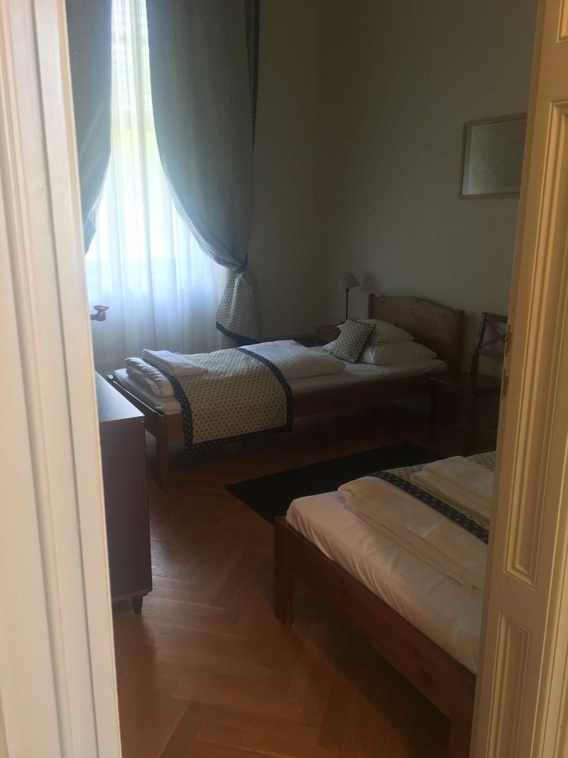 Károlyi Kastély Hotel & Restaurant - Oda