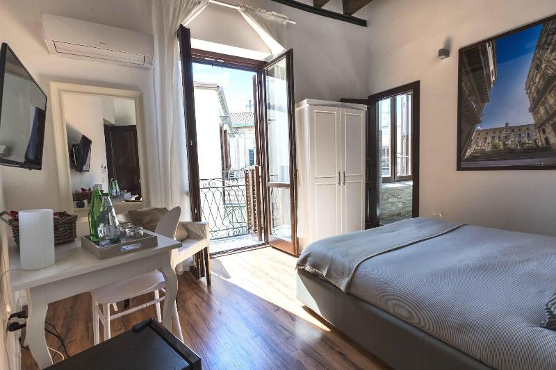 Casa Nostra - Oda