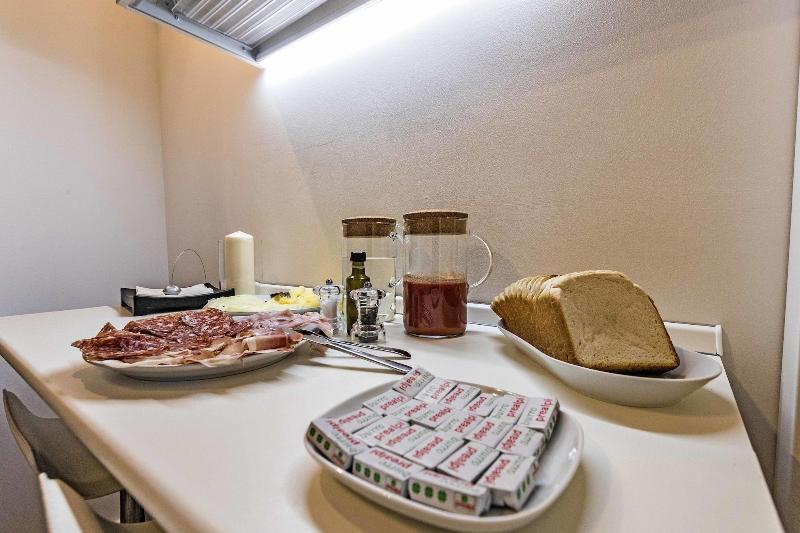 Casa Nostra - Restoran