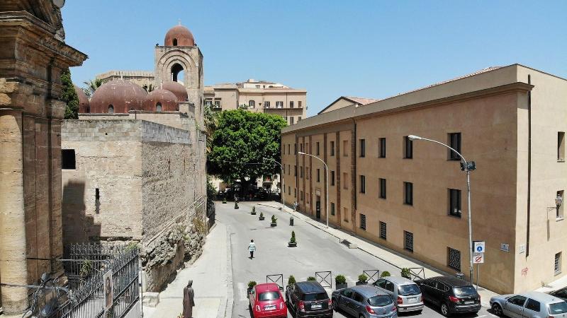 Camplus Guest Palermo - Toplantı