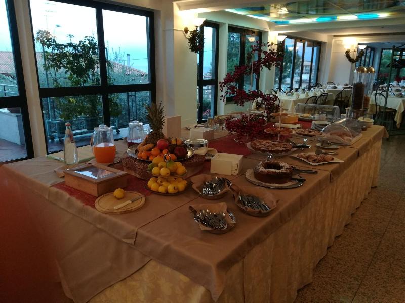 Albergo Lachea - Restoran
