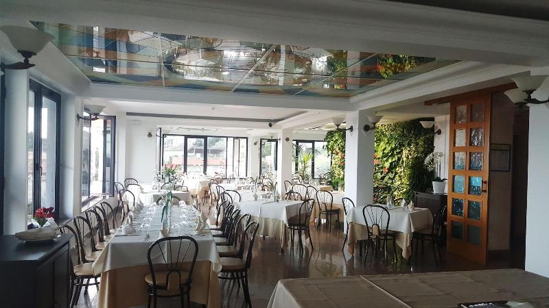 Albergo Lachea - Restoran