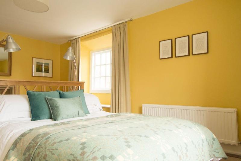 Crown At Aldbourne - Oda