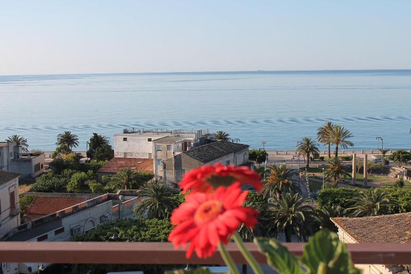 Mediterraneo - Genel