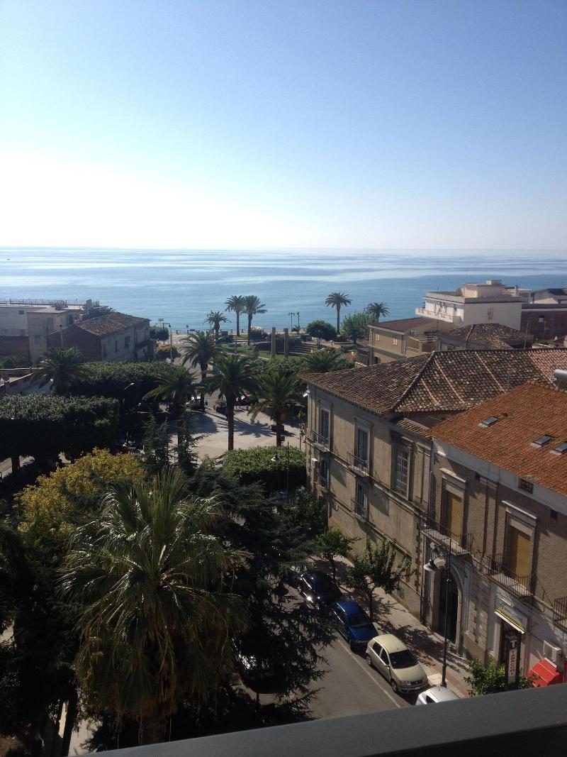 Mediterraneo - Genel