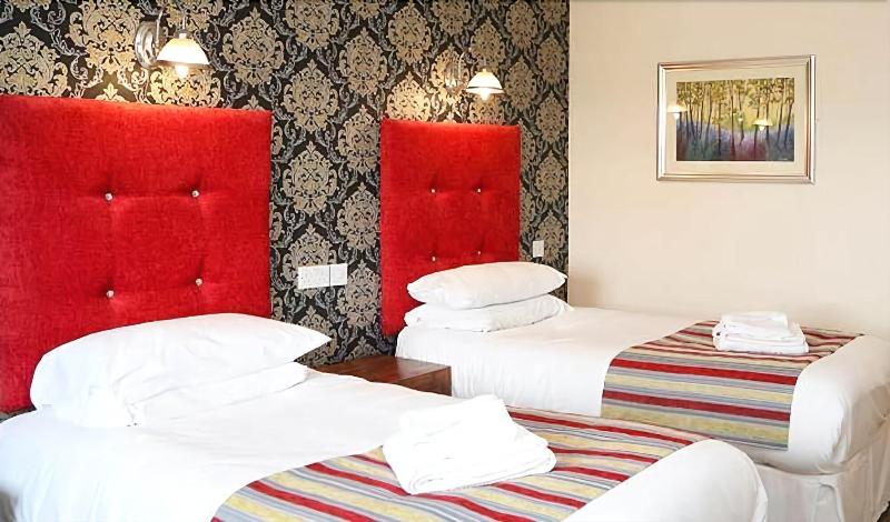 Cuttle Bridge Inn Hotel - Oda