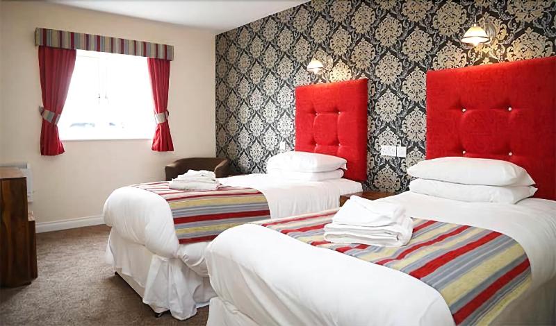 Cuttle Bridge Inn Hotel - Oda