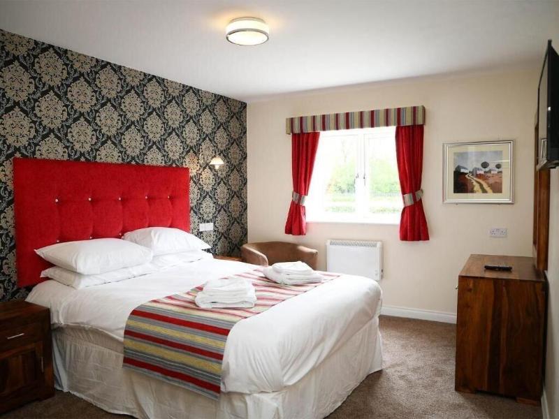 Cuttle Bridge Inn Hotel - Oda