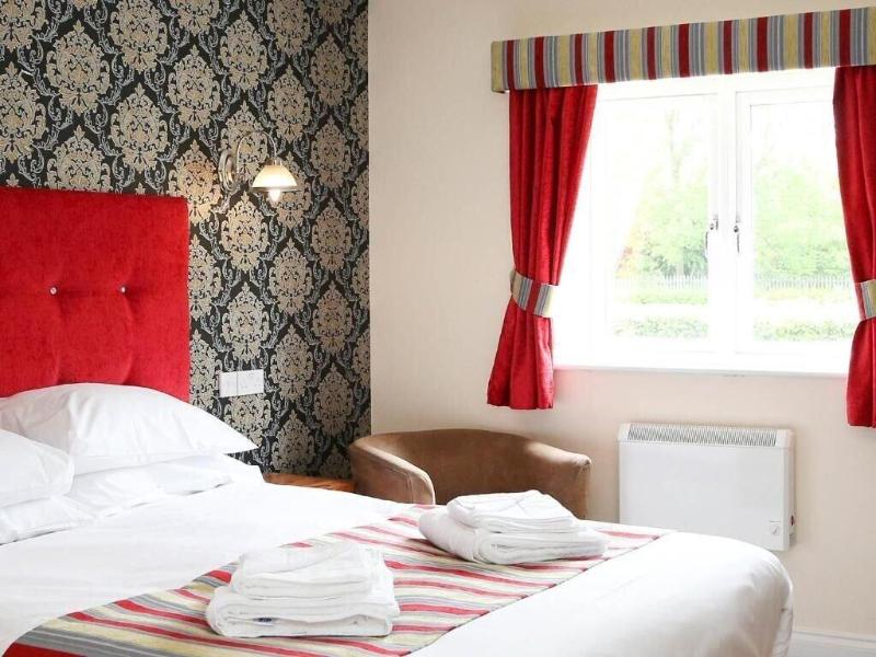Cuttle Bridge Inn Hotel - Oda