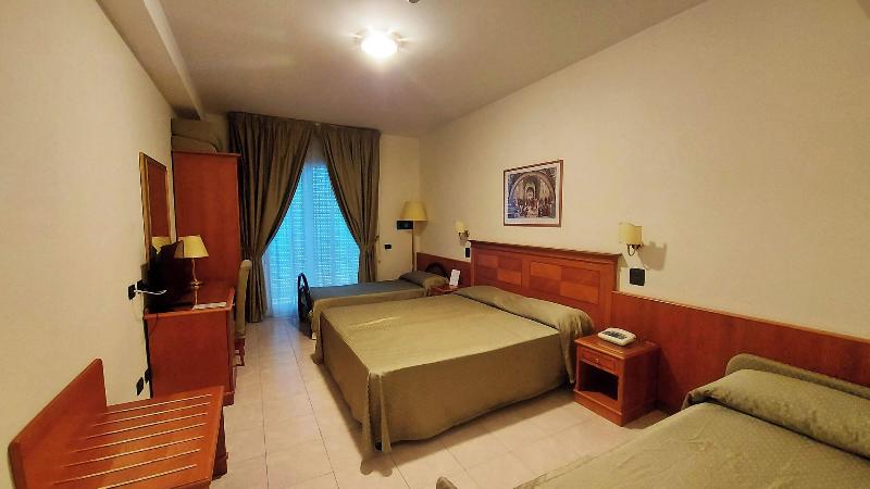 Grand Hotel Victoria - Oda