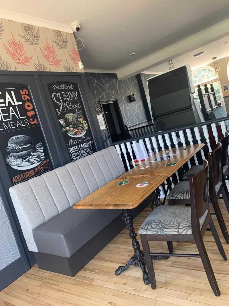 Pear Tree Inn - Restoran