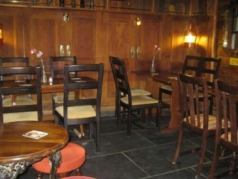 The Ship Inn - Bar
