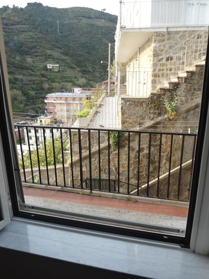 Sol Levante - Oda