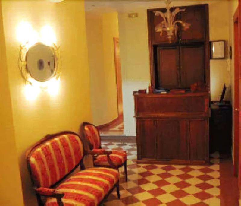 Hamlet Bed & Breakfast - Lobi