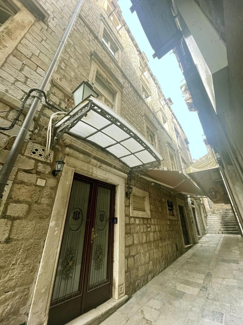 Hamlet Bed & Breakfast - Genel