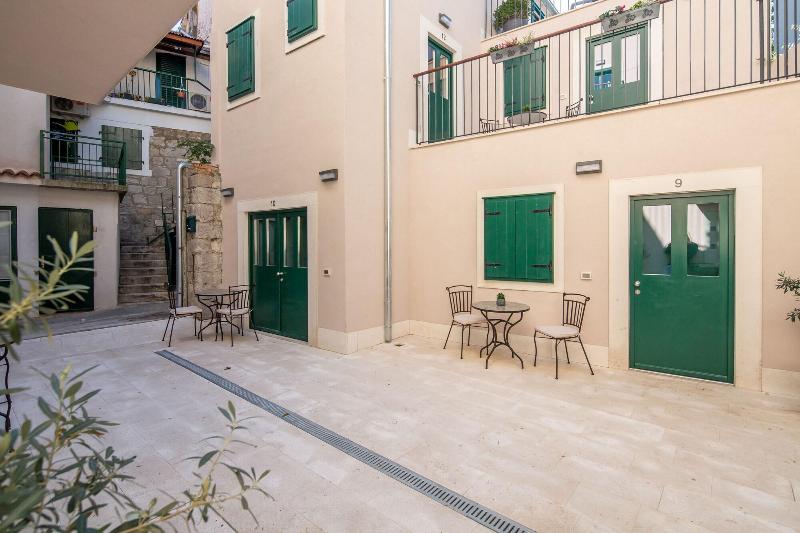 Apartments Korta - Genel