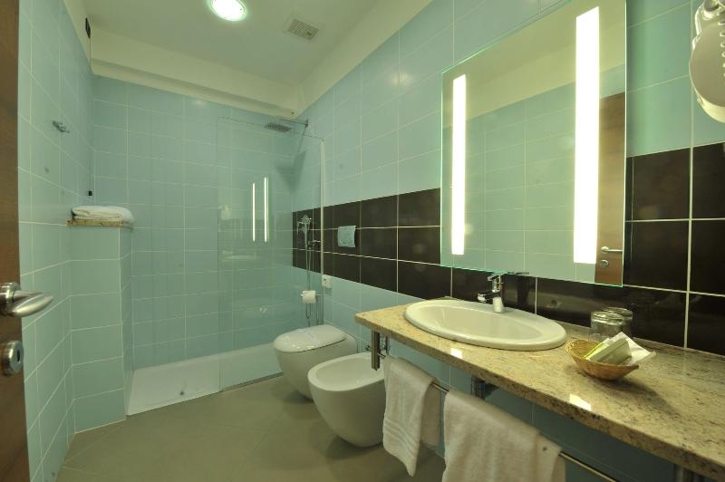 Parco Sassi Hotel - Oda
