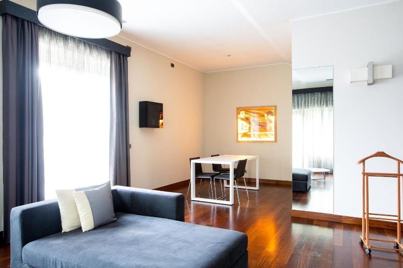 Parco Sassi Hotel - Oda