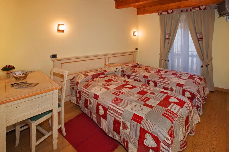 Hotel Chez Toi - Genel