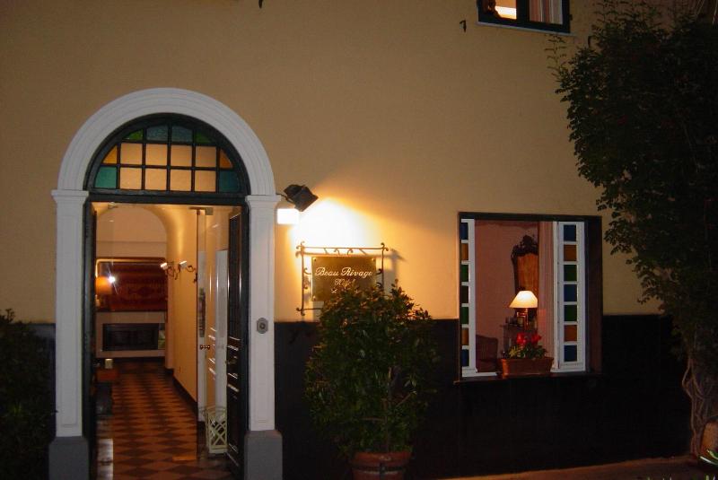 Hotel Beau Rivage - Genel