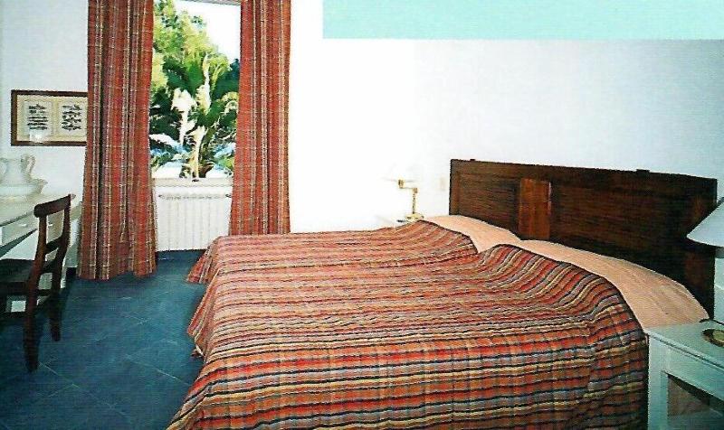Hotel Beau Rivage - Oda