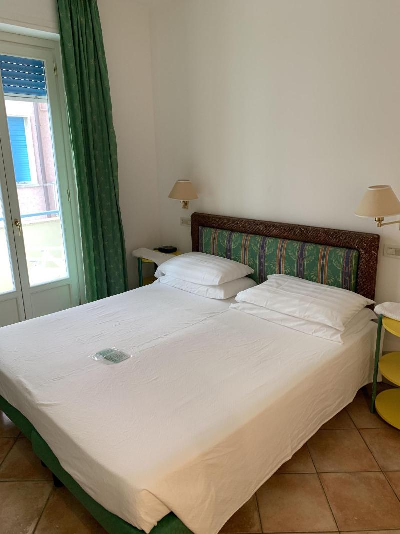 Hotel Beau Rivage - Oda