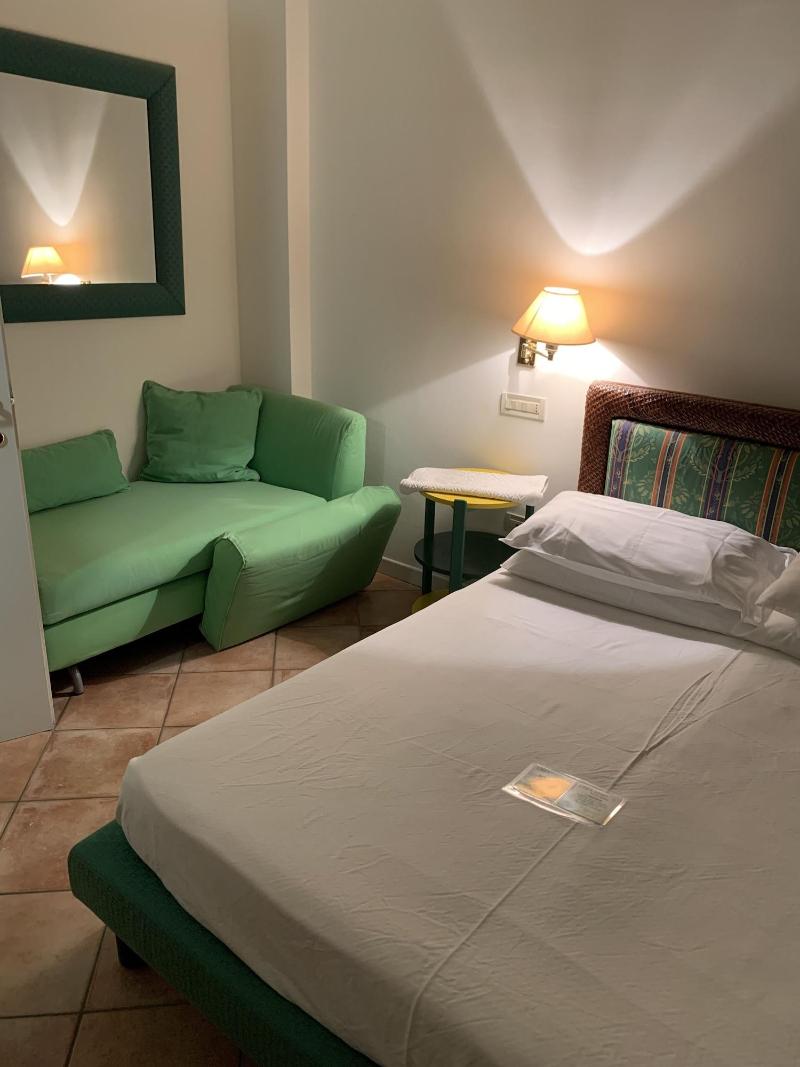 Hotel Beau Rivage - Oda