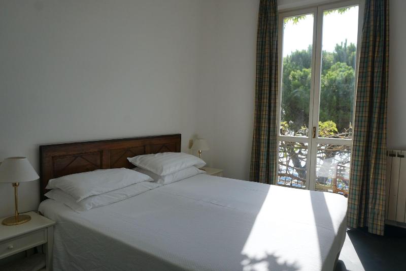 Hotel Beau Rivage - Oda