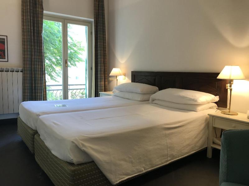 Hotel Beau Rivage - Oda