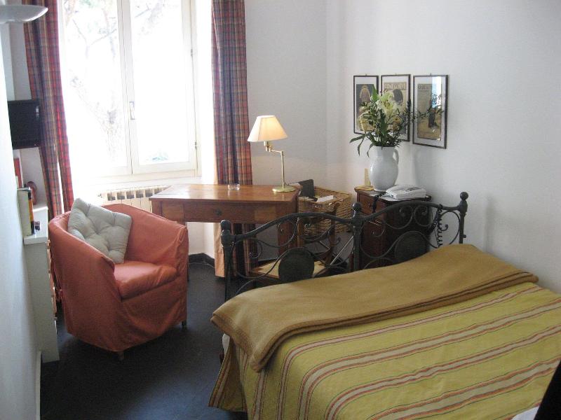 Hotel Beau Rivage - Oda