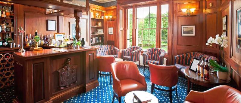 Overwater Hall - Bar