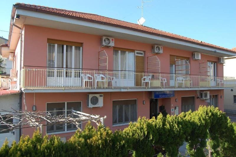 Hotel Aurora - Genel