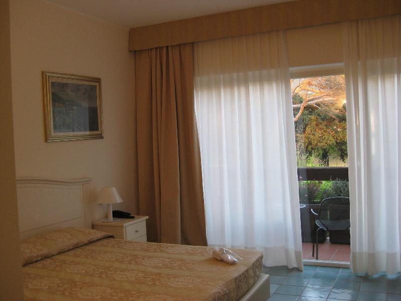 Hotel Del Golfo - Oda