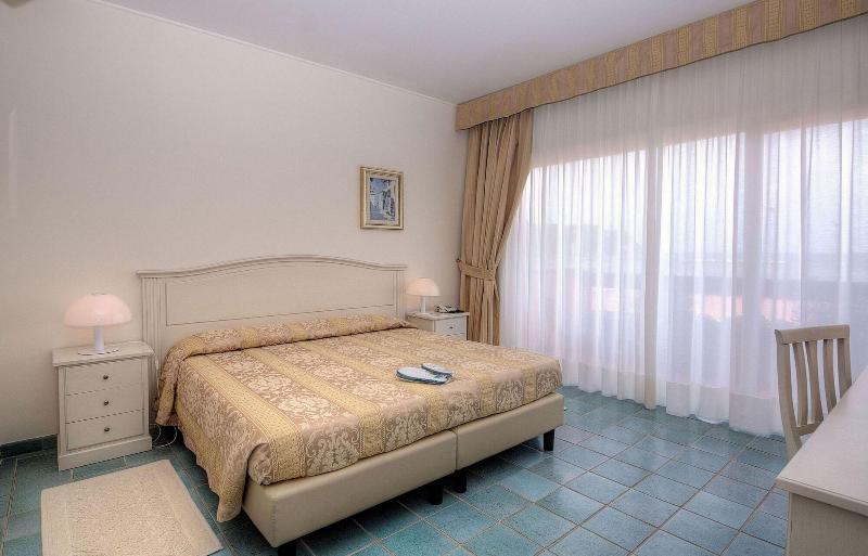 Hotel Del Golfo - Oda
