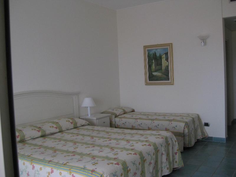 Hotel Del Golfo - Oda