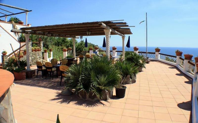 Hotel Punto Azzurro Adult Only - Teras