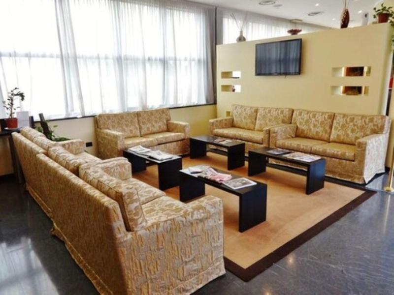 iH Hotels Milano Blu Visconti - Lobi