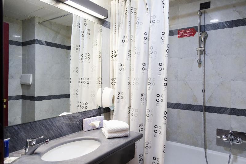 iH Hotels Milano Blu Visconti - Oda