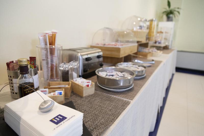 iH Hotels Milano Blu Visconti - Restoran