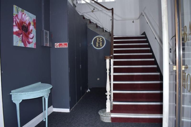 The Bank Hotel - Genel