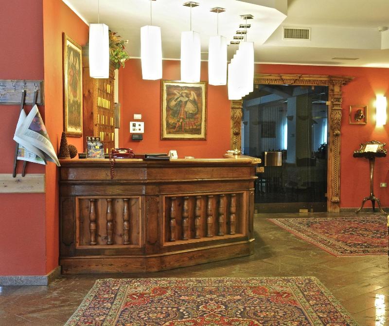 Hotel Baita Clementi - Lobi