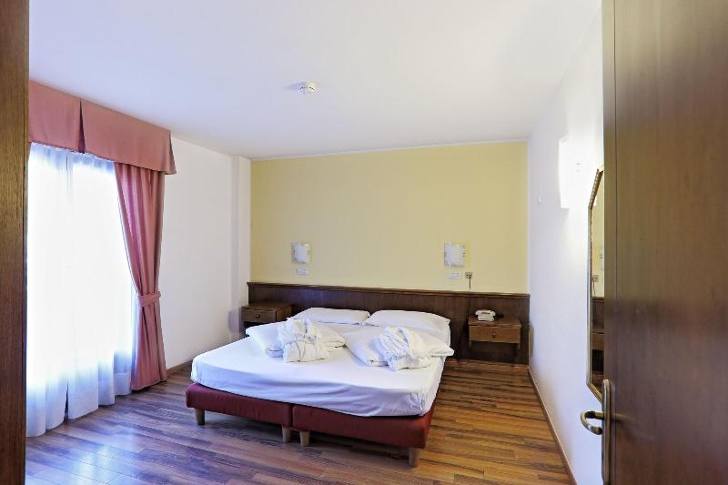 Hotel Baita Clementi - Oda